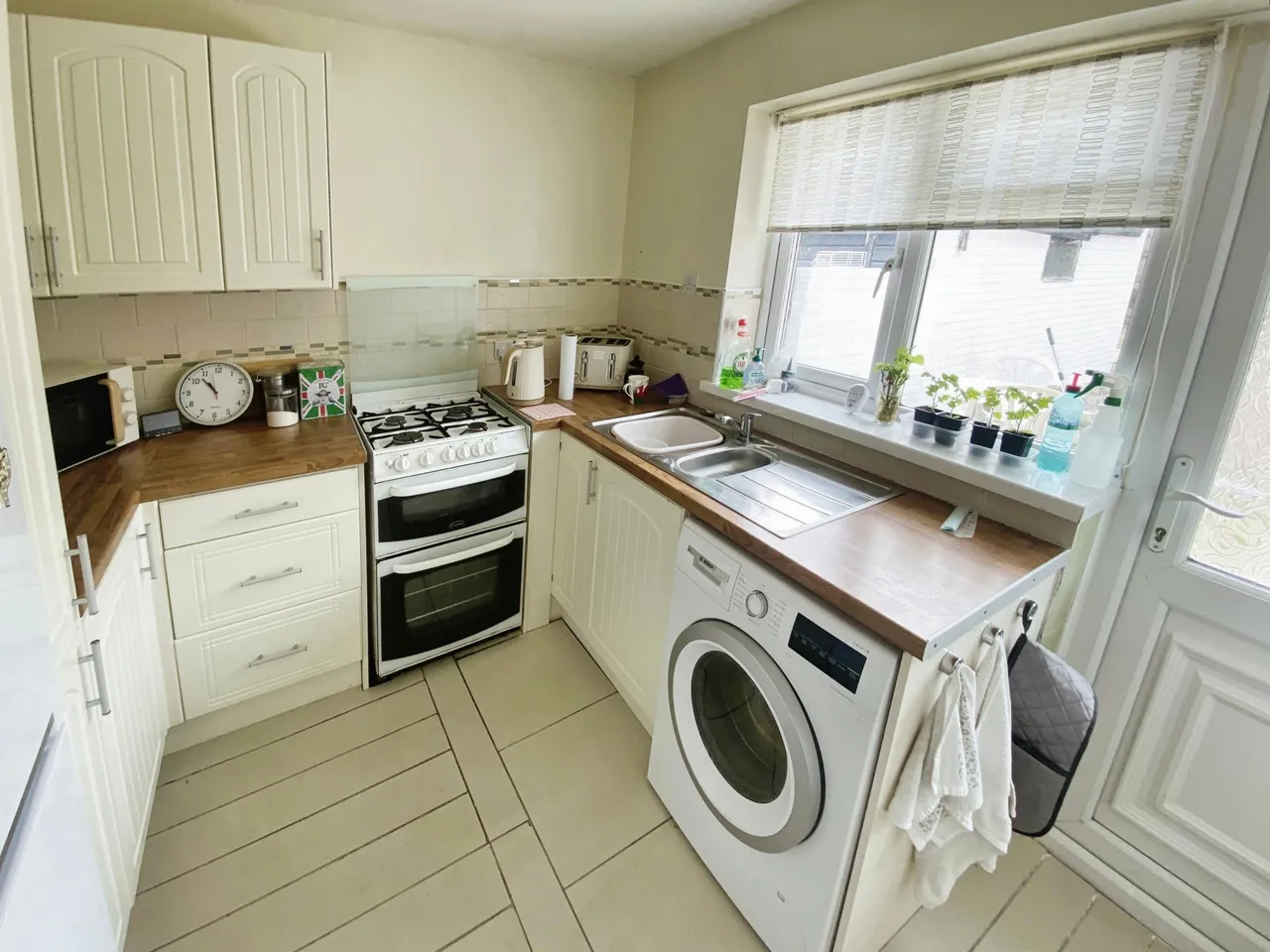 Hazel Grove, Caerphilly, CF83, photo 7