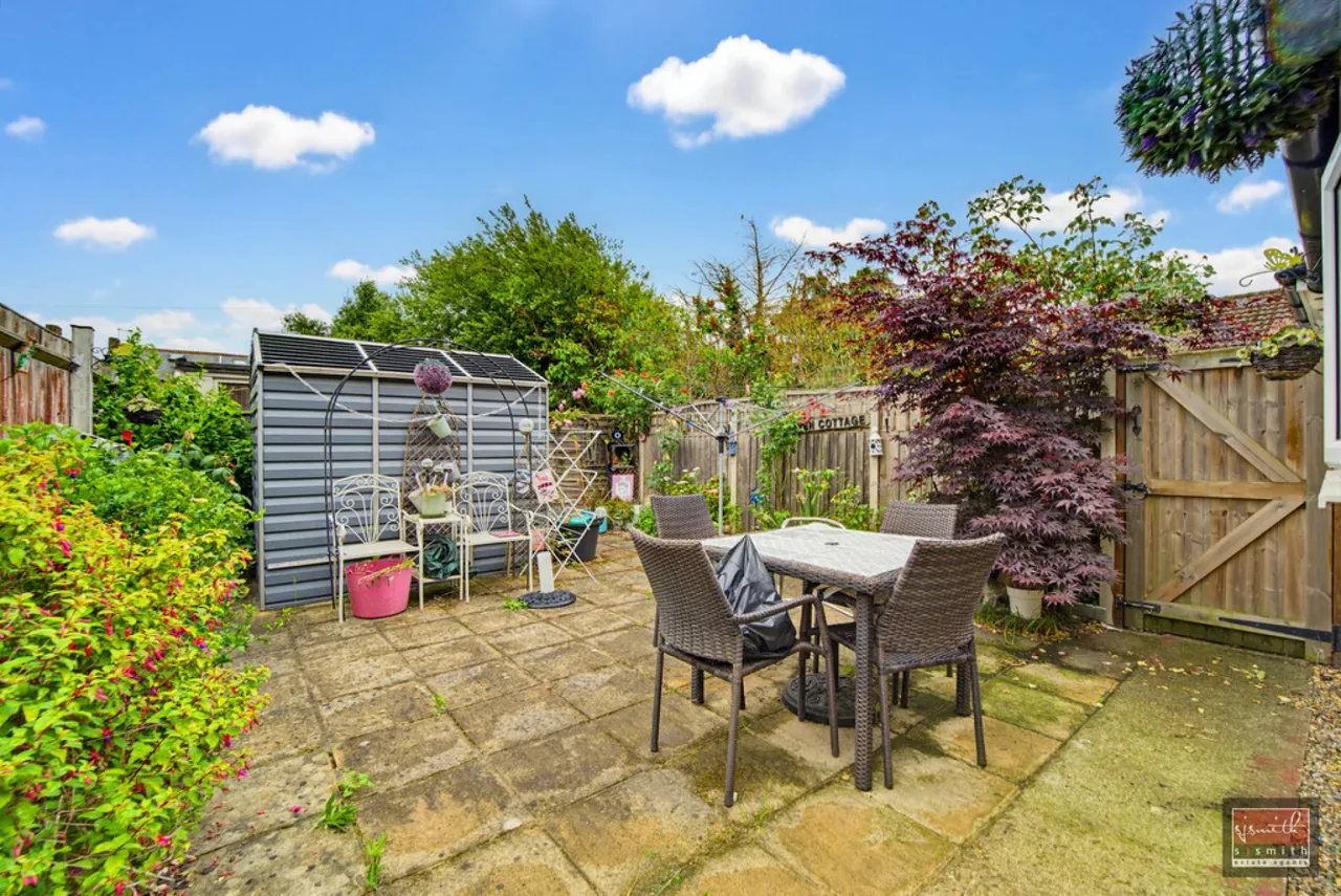 Clarendon Road, Ashford, TW15, photo 2