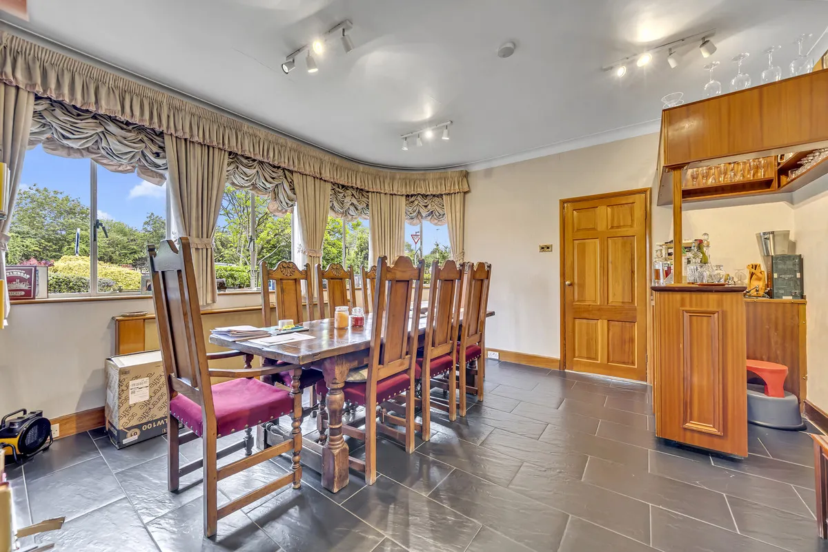 Heath Drive, Romford, RM2, photo 4