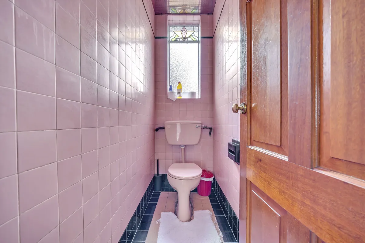 Heath Drive, Romford, RM2, photo 18