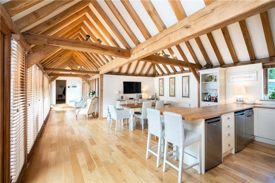 Ewhurst Manor, Shermanbury, Horsham, West Sussex, RH13 8HG, photo 5