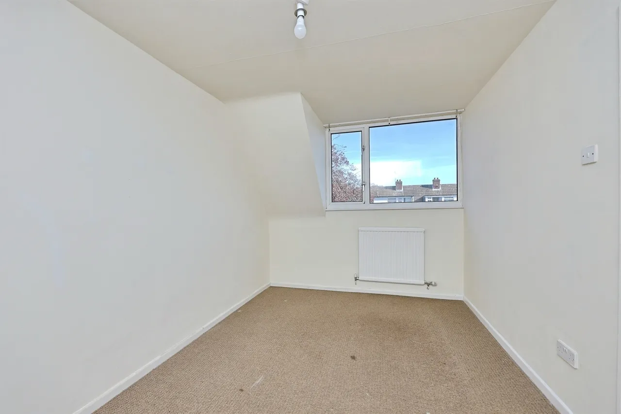 Braydeston Crescent, Brundall, NR13, photo 10