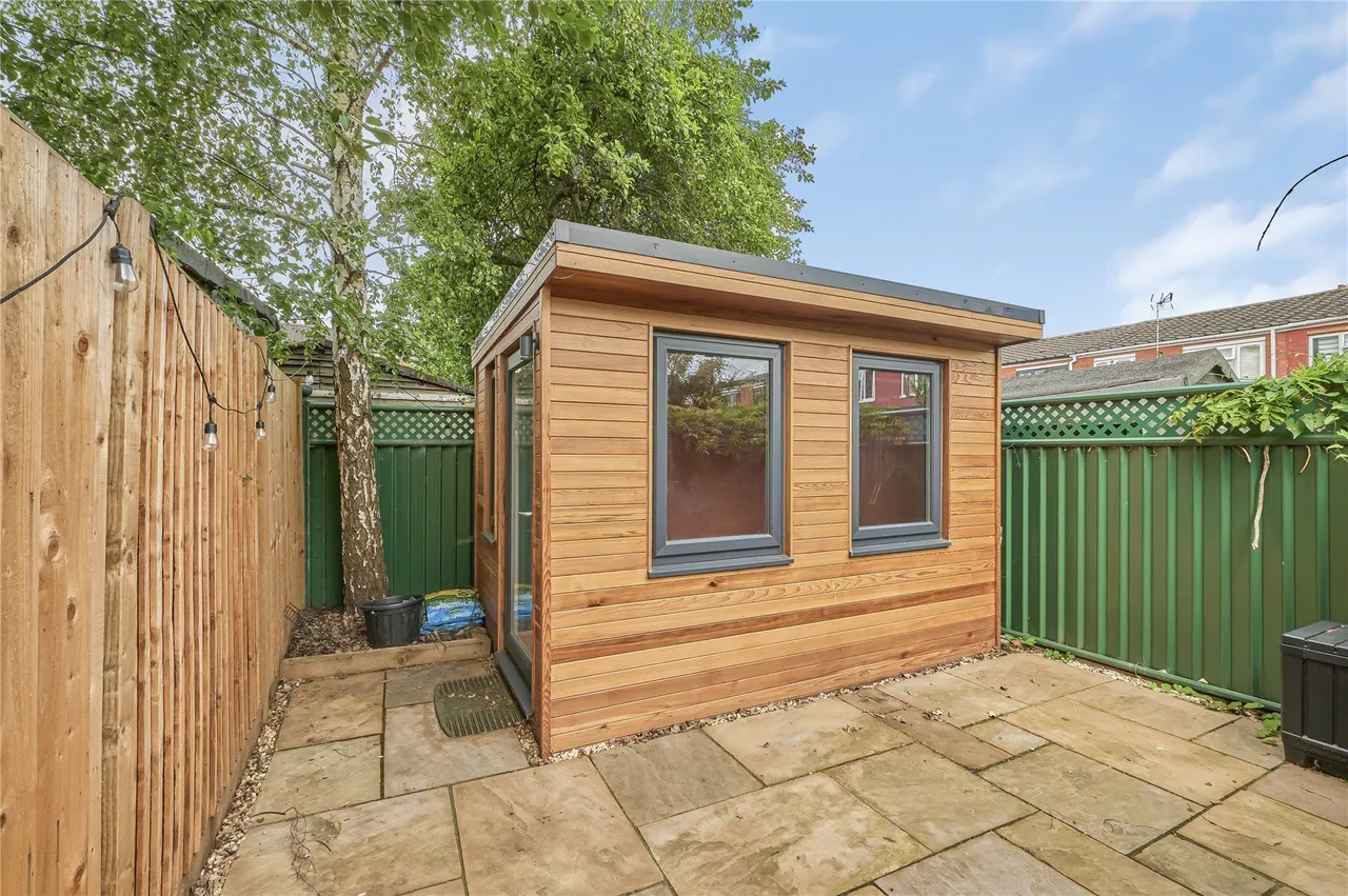 Lochinvar Street, London, SW12, photo 14