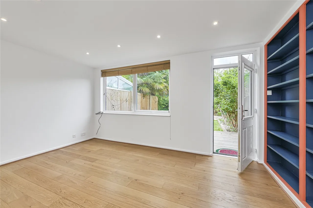Lochinvar Street, London, SW12, photo 6