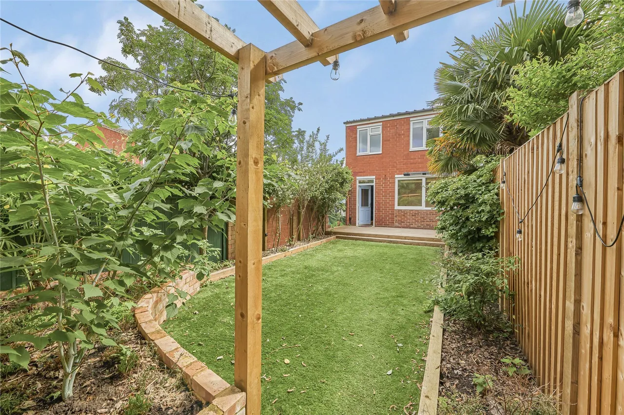 Lochinvar Street, London, SW12, photo 11