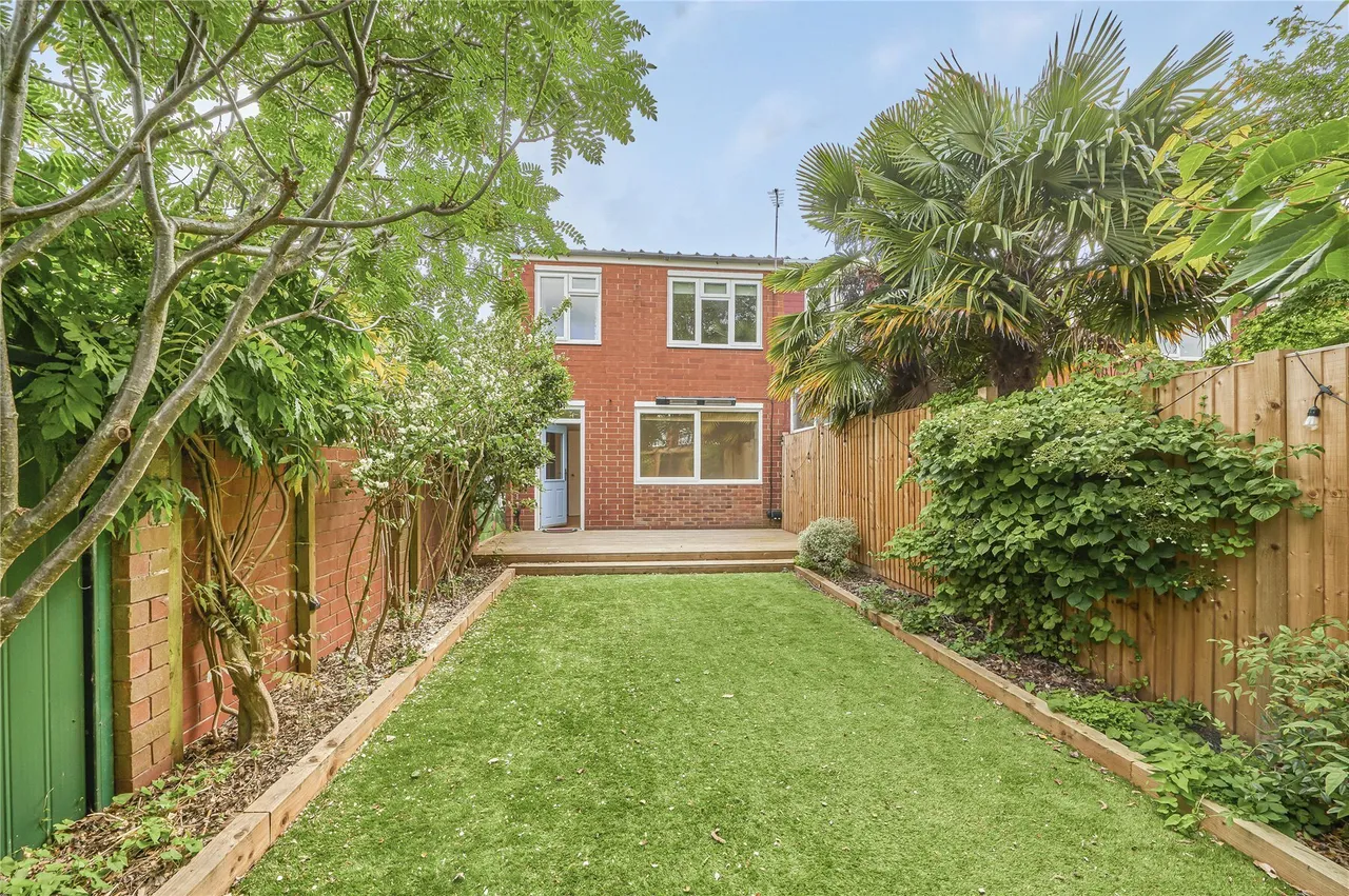Lochinvar Street, London, SW12, photo 15