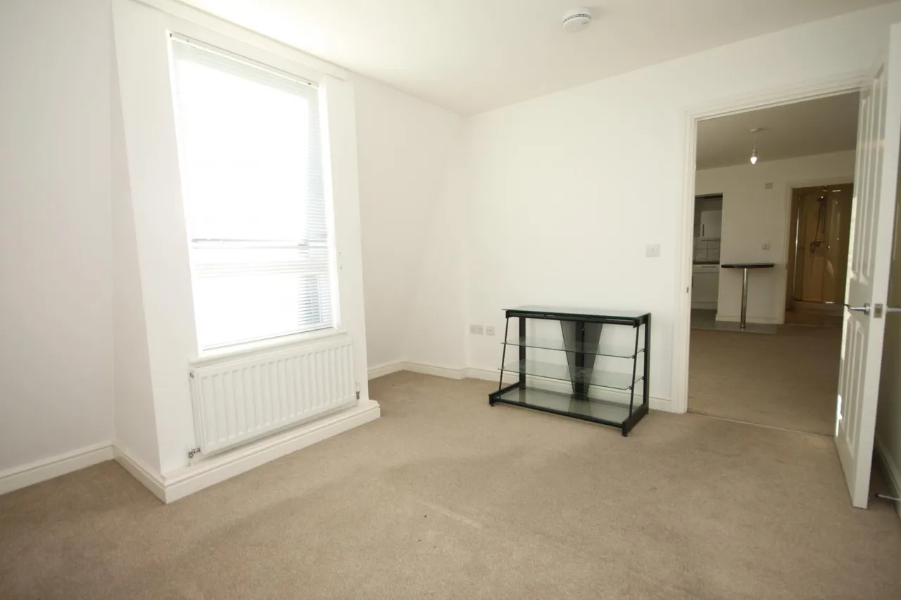 George Street West, Luton, LU1, photo 8