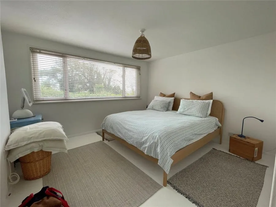 Shore Road, Bonchurch, PO38, photo 7