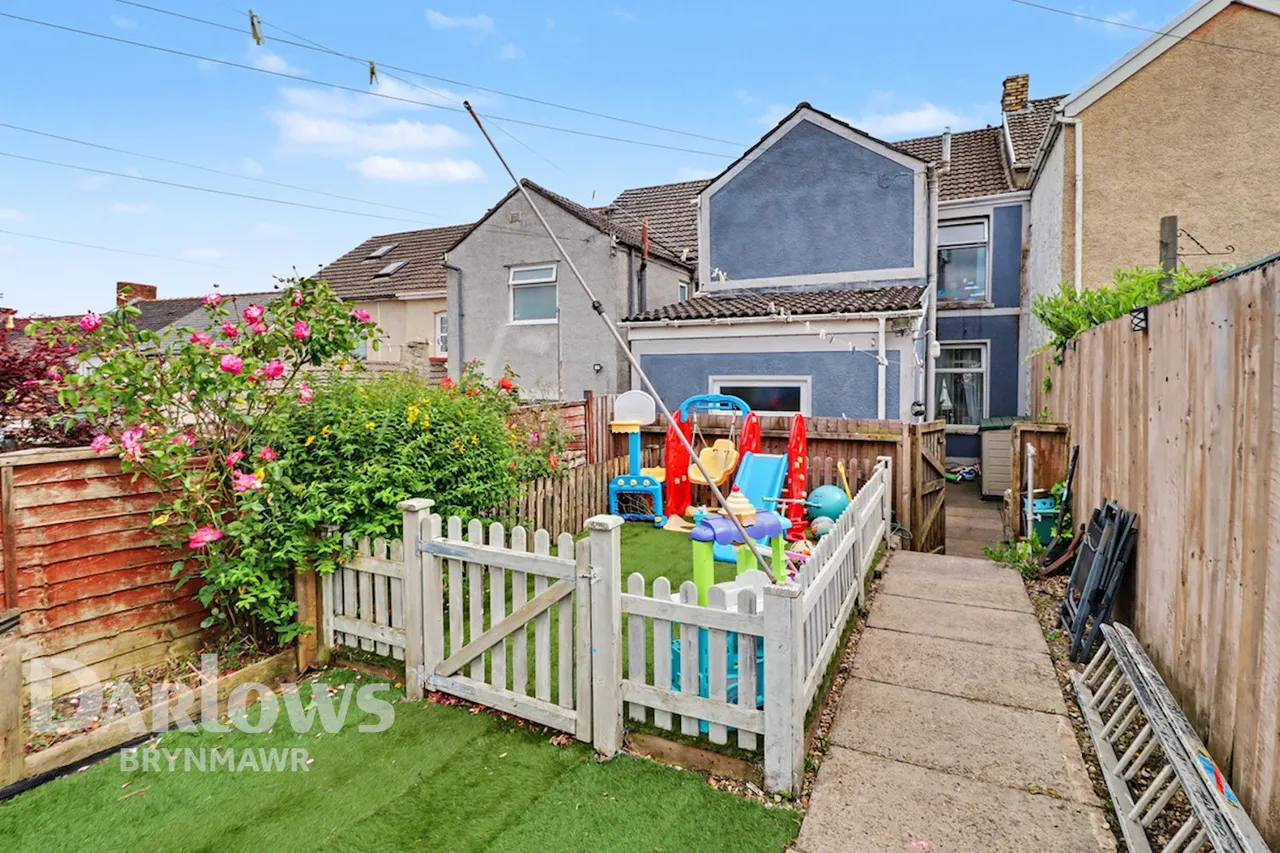 Tredegar Road, Ebbw Vale, photo 4