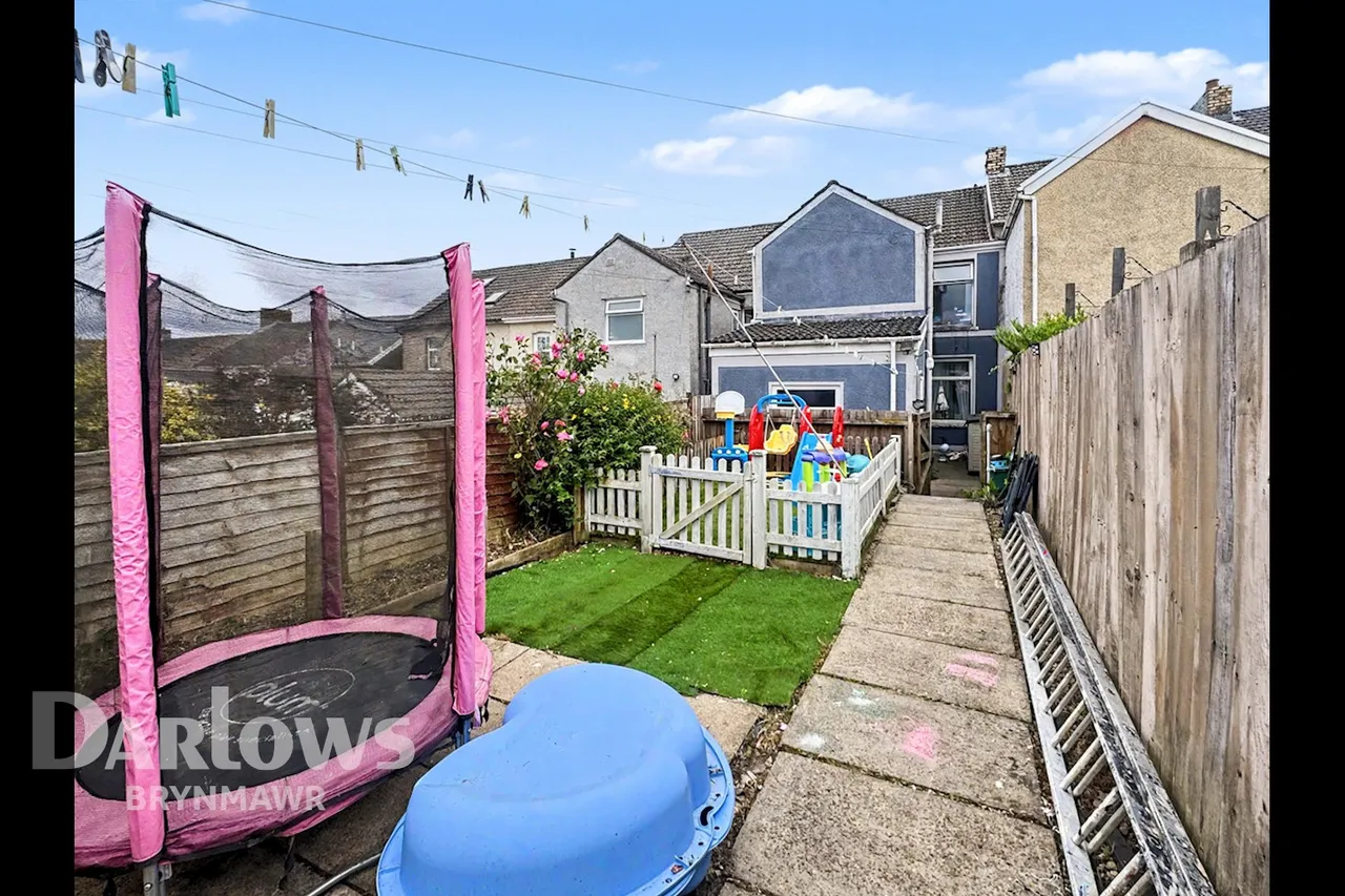 Tredegar Road, Ebbw Vale, photo 18