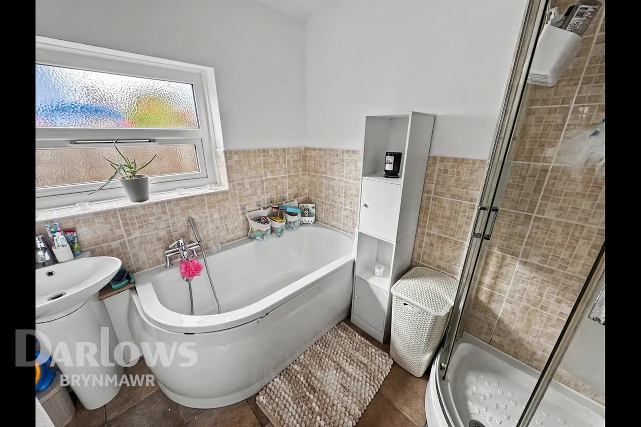 Tredegar Road, Ebbw Vale, photo 8