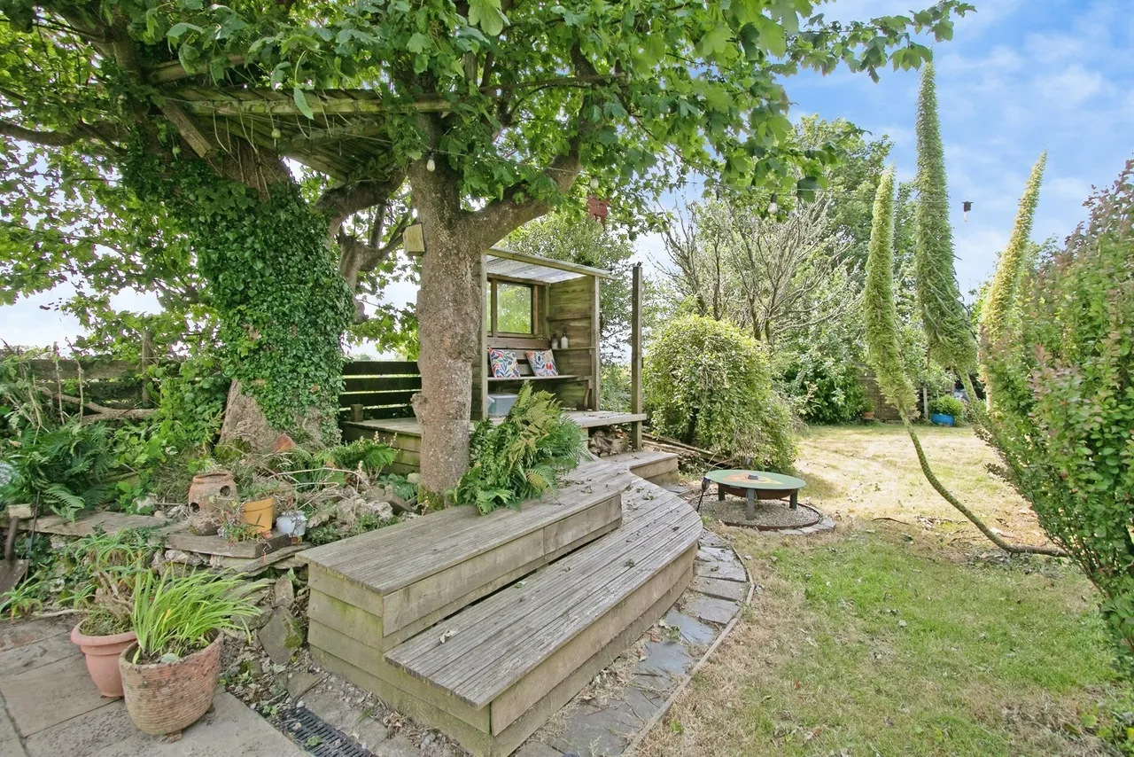 Penstraze, Three Burrows, TR4, photo 23