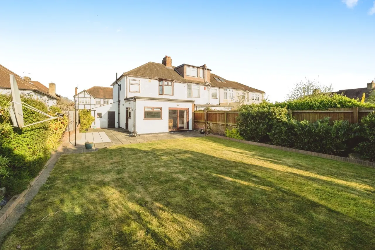 Grosvenor Drive, Hornchurch, RM11, photo 28
