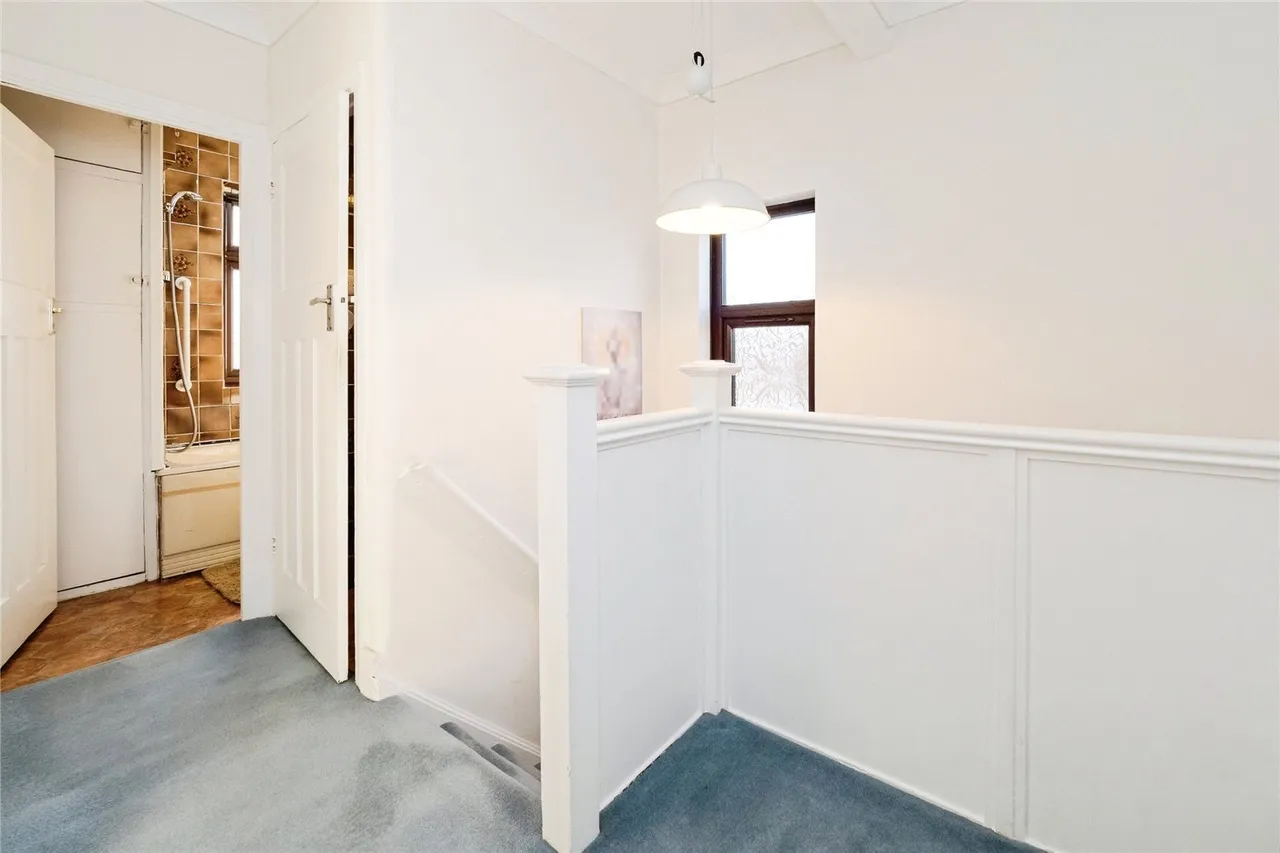 Grosvenor Drive, Hornchurch, RM11, photo 17
