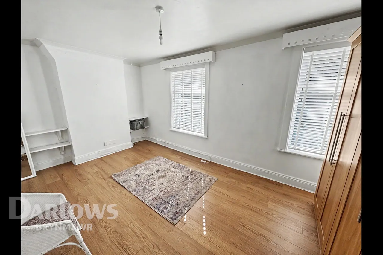 Warwick Road, Brynmawr, photo 15