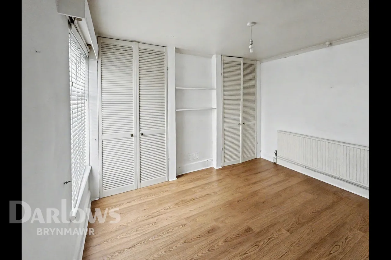 Warwick Road, Brynmawr, photo 17