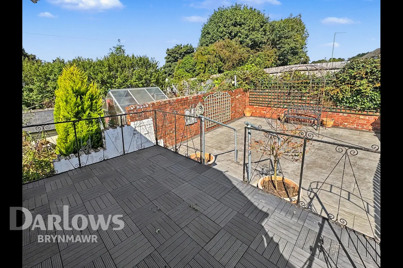 Warwick Road, Brynmawr, photo 21