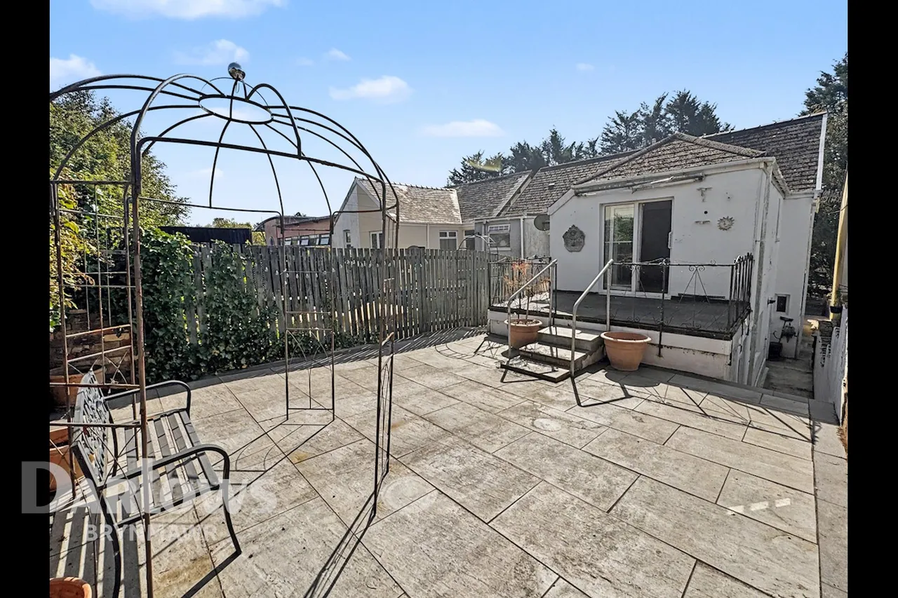 Warwick Road, Brynmawr, photo 26