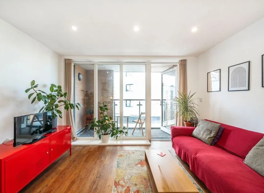 Ramsgate Street, Dalston, E8, photo 8