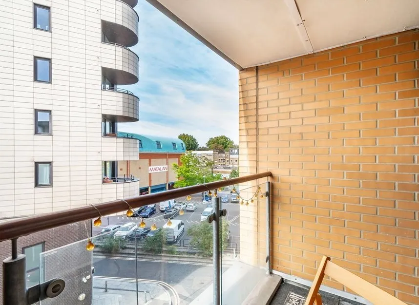 Ramsgate Street, Dalston, E8, photo 3