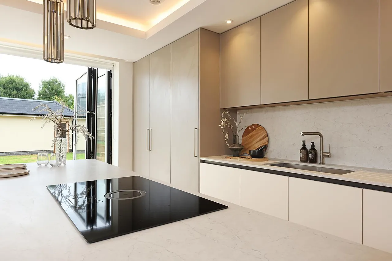 Foxley Place, Fetcham, KT22, photo 8