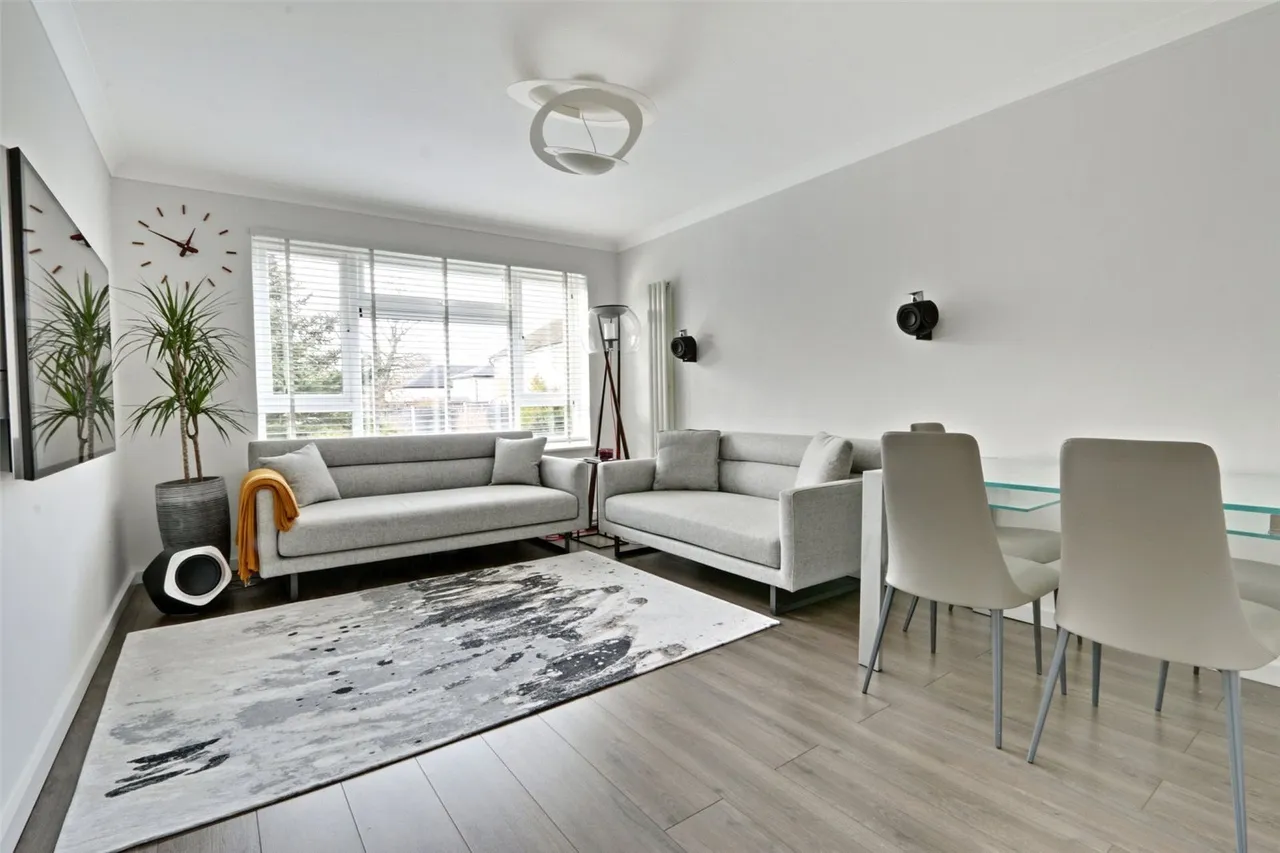 Bramley Close, London, N14, photo 7