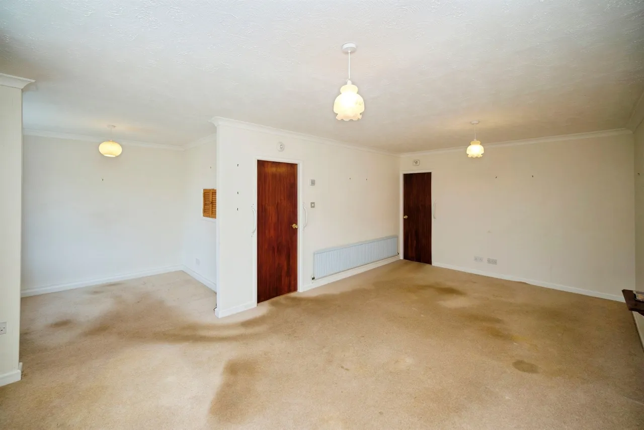 Hambledon Drive, Wirral, photo 6