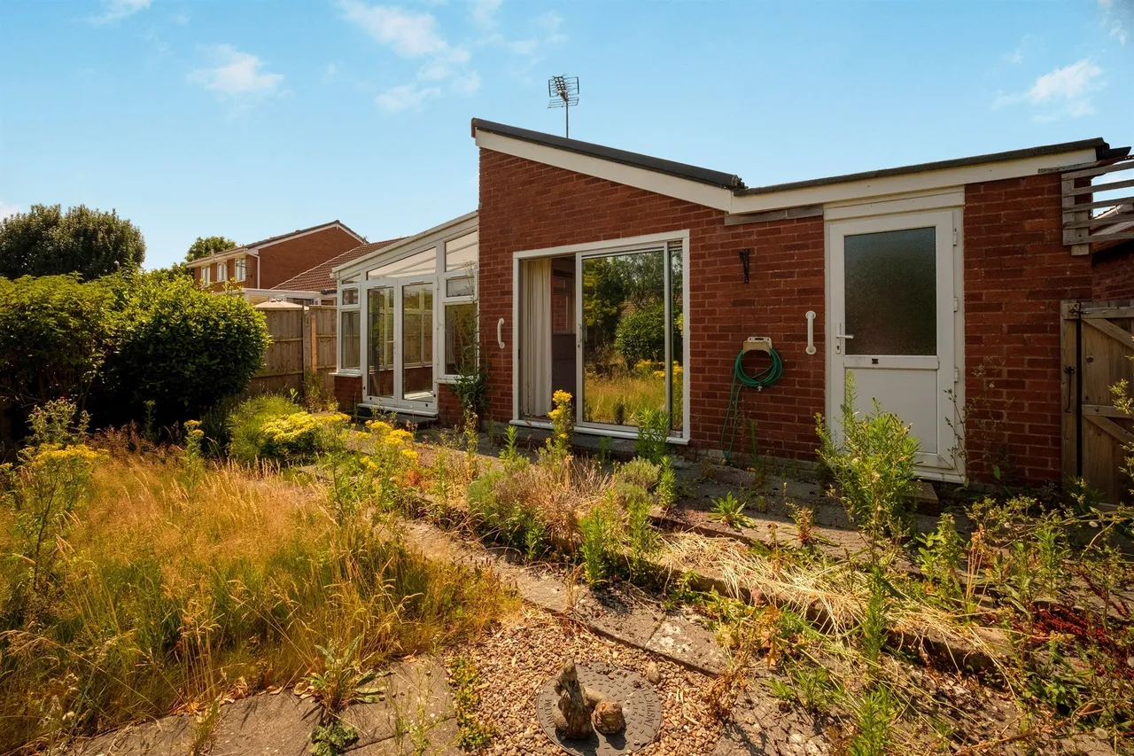 Hambledon Drive, Wirral, photo 12