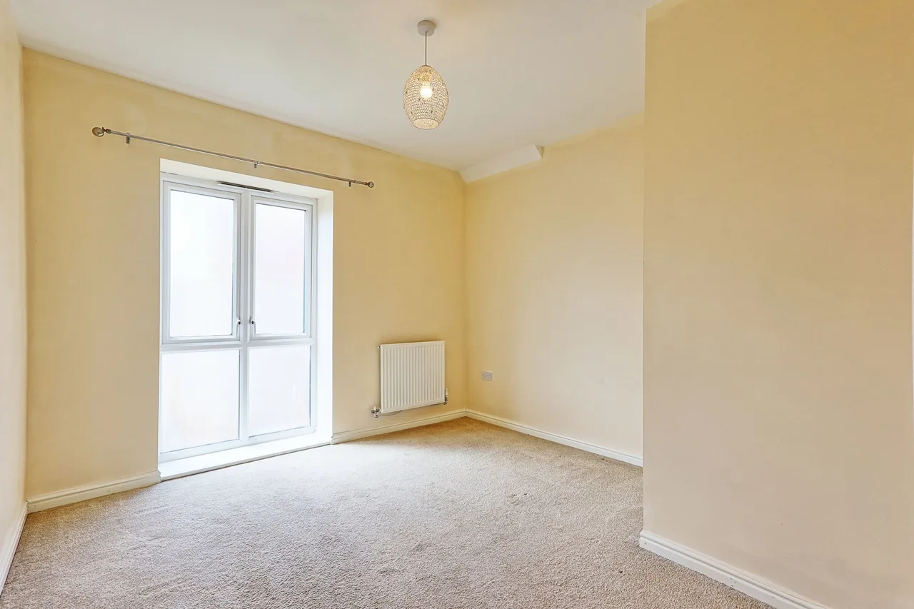 Falcon Avenue, South Ockendon, RM15, photo 15
