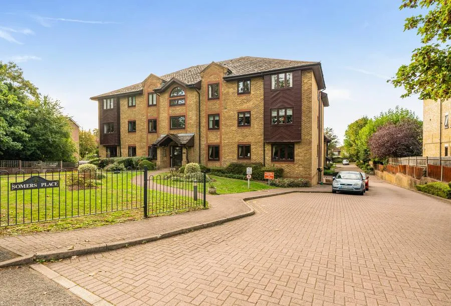 1 bed flat for sale, Reigate Hill, Reigate, RH2