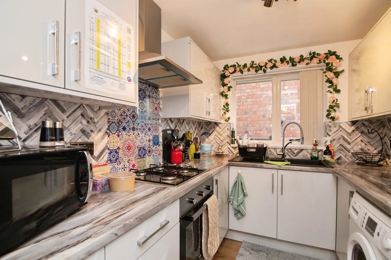 Mackmillan Road, ROWLEY REGIS, photo 12