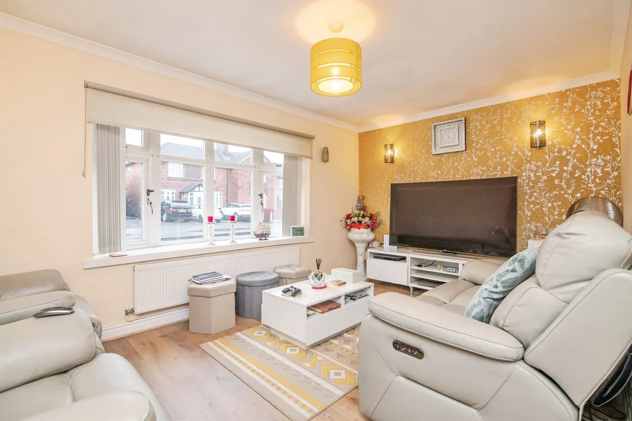Mackmillan Road, ROWLEY REGIS, photo 2