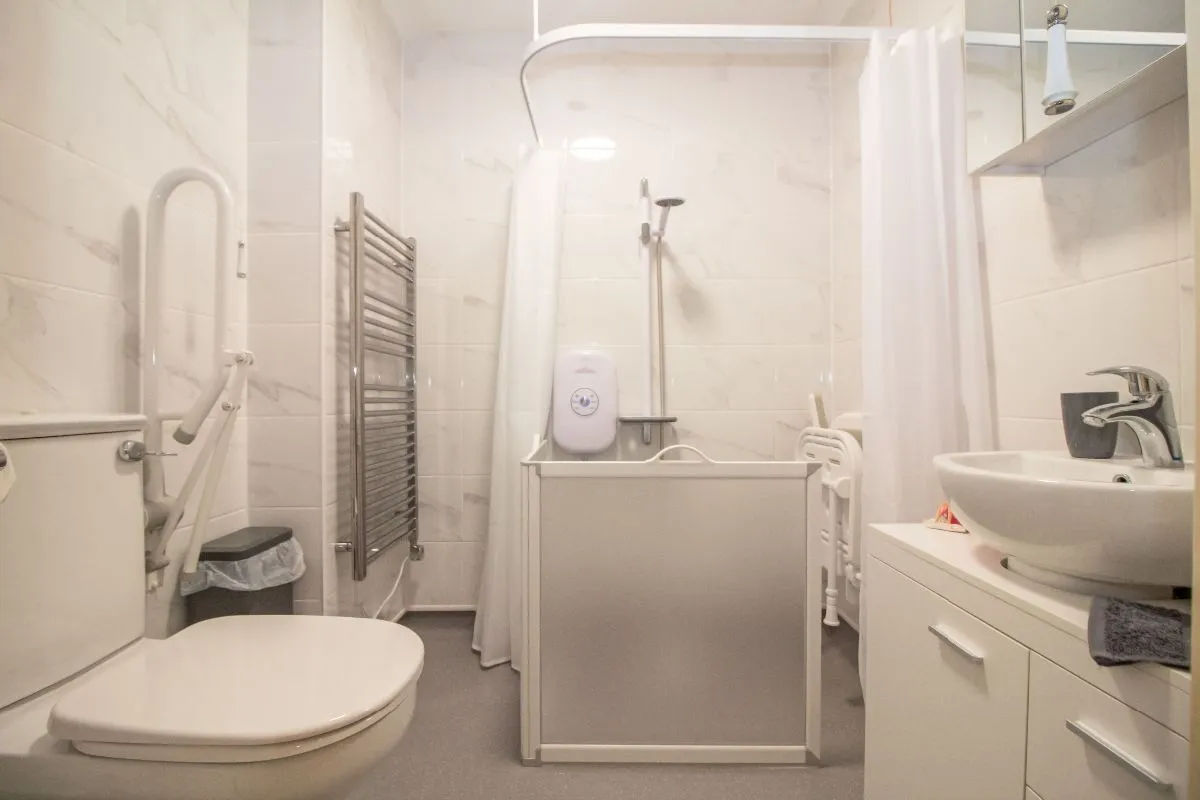 39 Stakes Road, Purbrook, PO7 5XT, photo 6