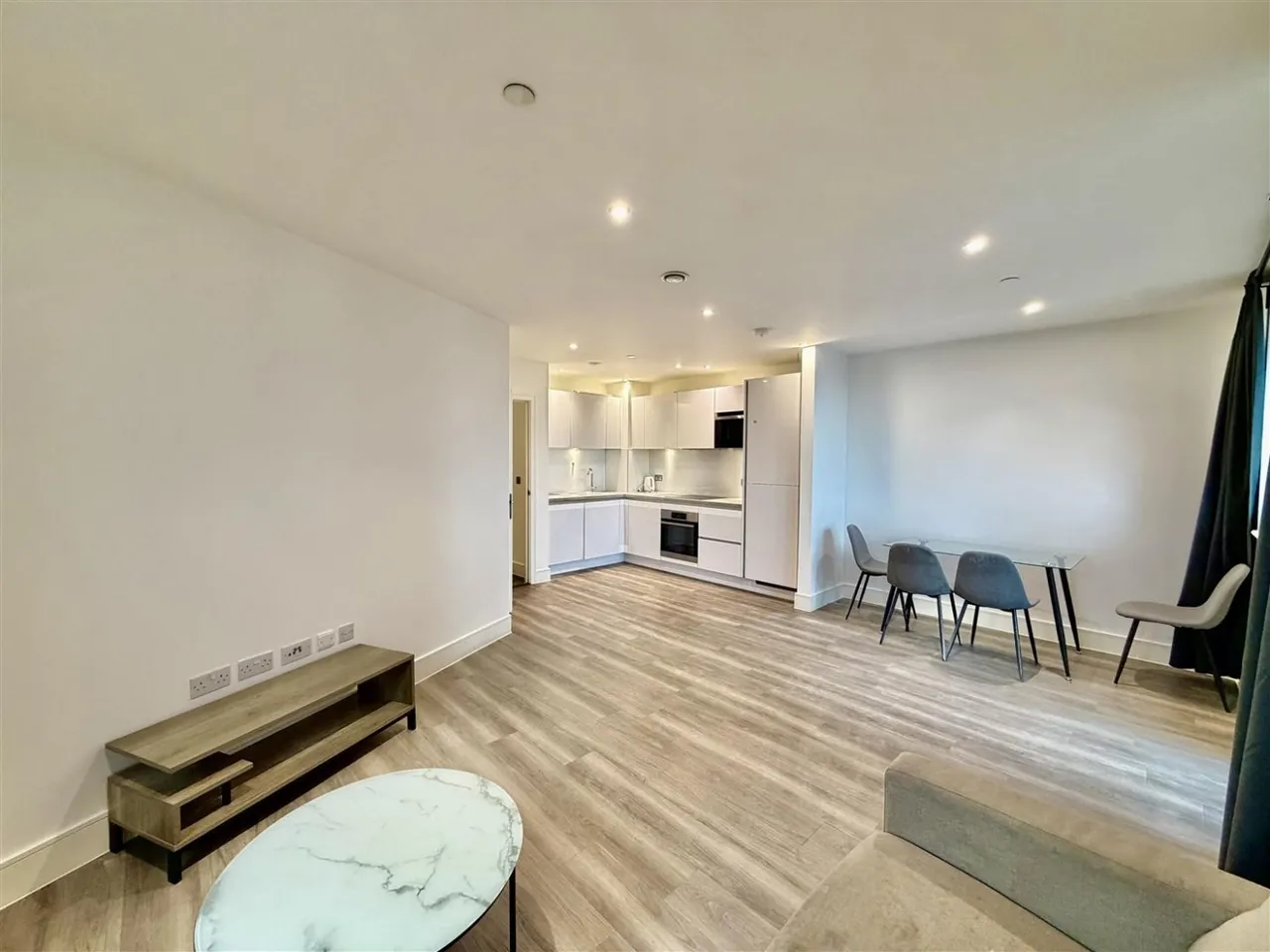 Healum Avenue, Southall, UB2, photo 10