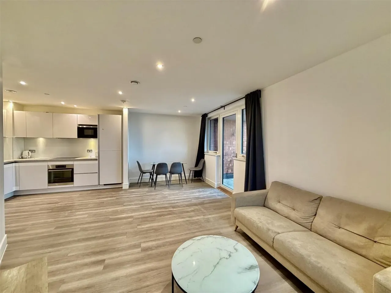 Healum Avenue, Southall, UB2, photo 9