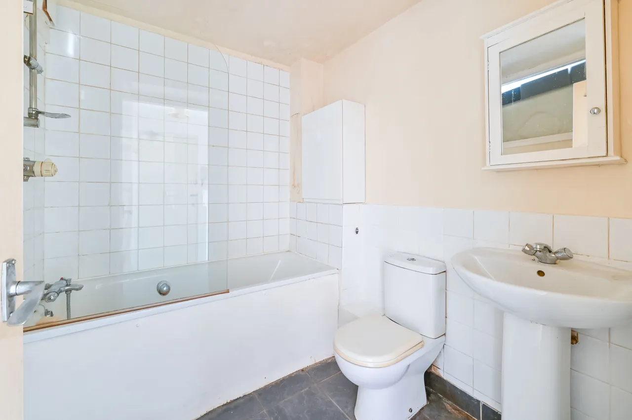 London, SE25, photo 12