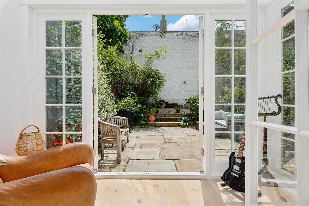Colville Terrace, London, W11, photo 9