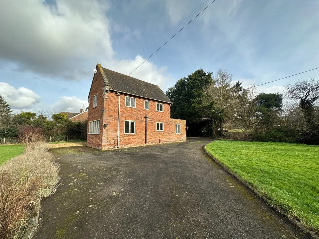 The Orchard, Bitterley SY8 3HF, photo 17