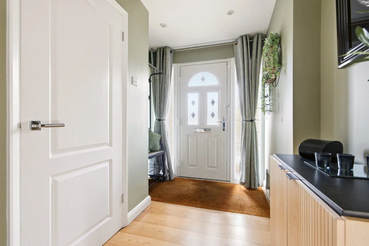 Tile Kiln Close, Hemel Hempstead, HP3, photo 14