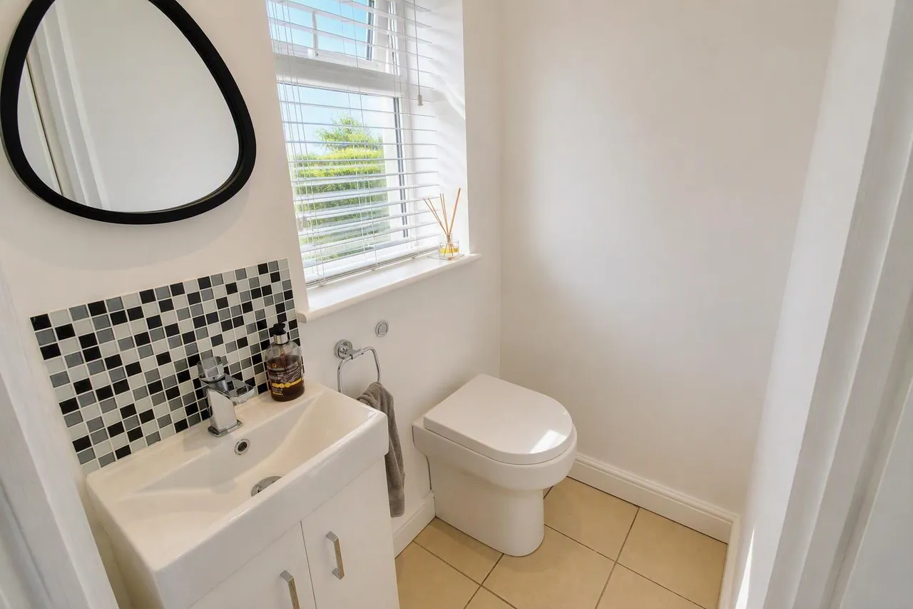Habberley Lane, Kidderminster, DY11, photo 9