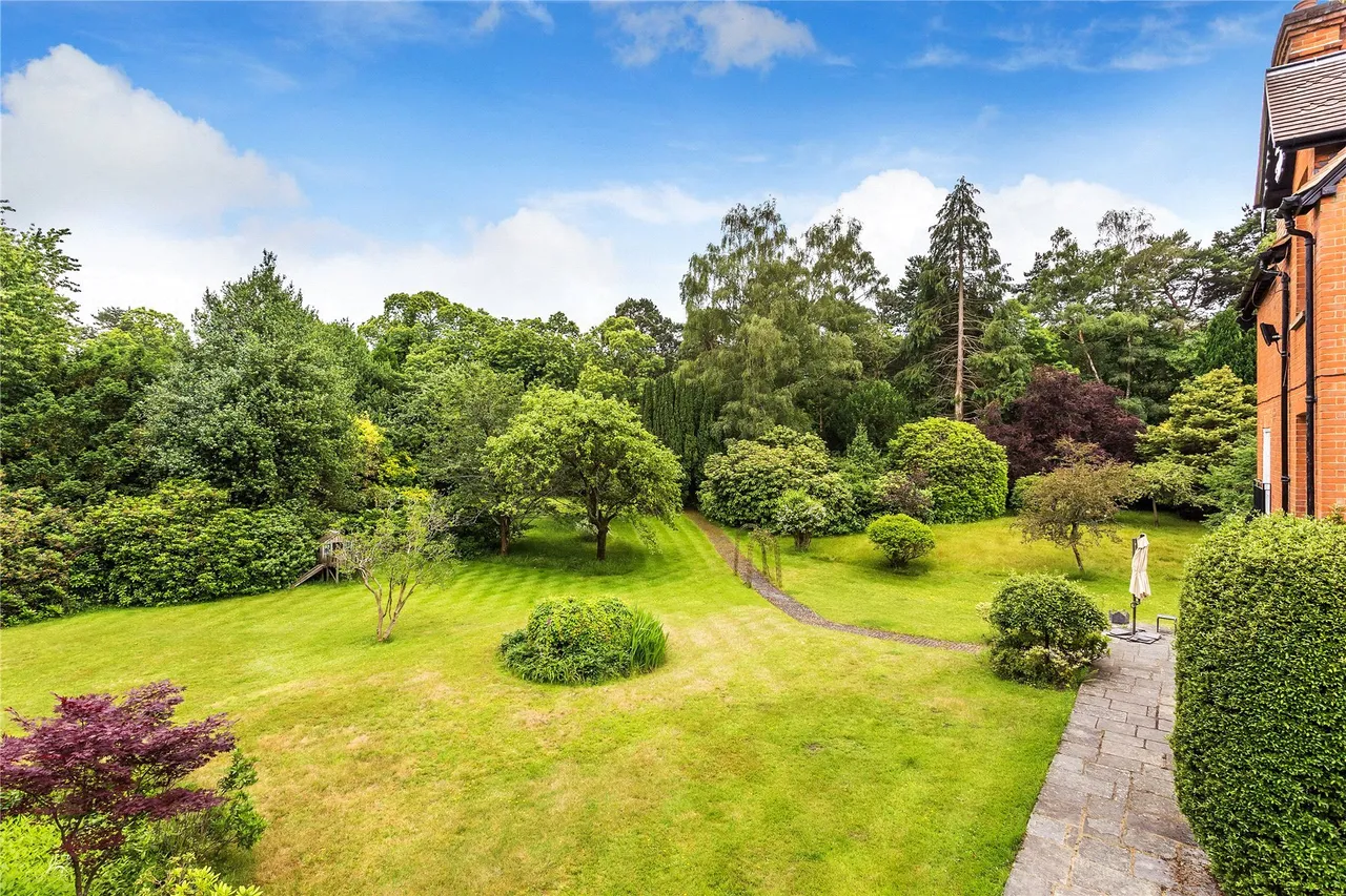 Deepcut Bridge Road, Deepcut, GU16, photo 27