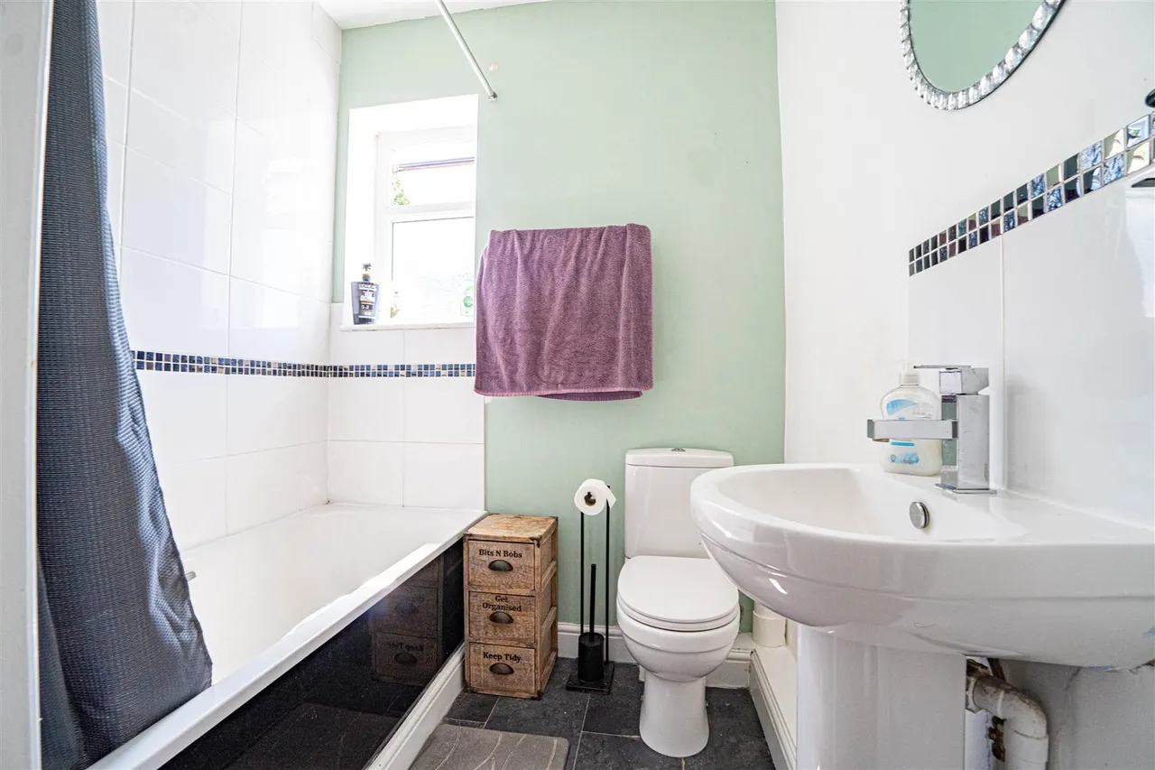 St. Helens Road, Hastings, photo 14