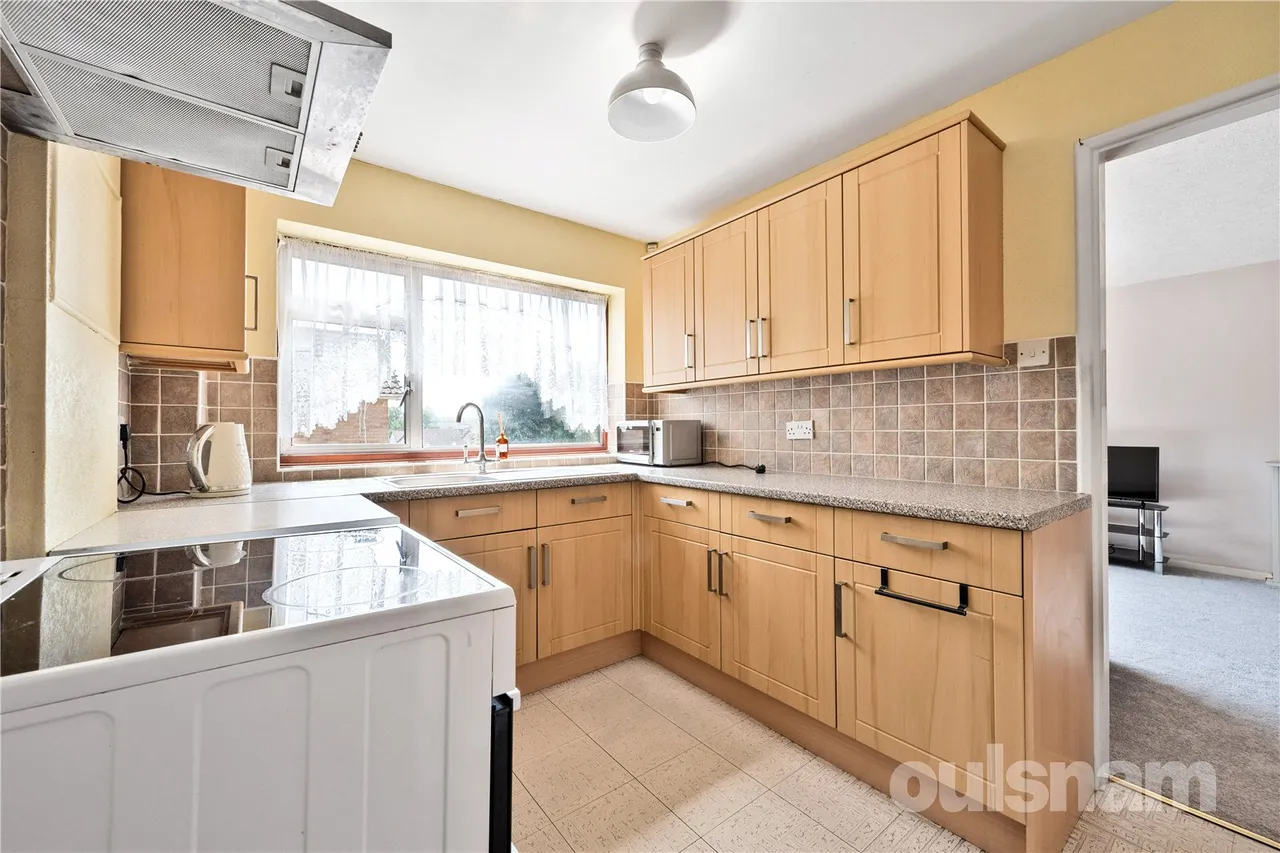 South Road, Northfield, Birmingham, West Midlands, B31 2RB, photo 4