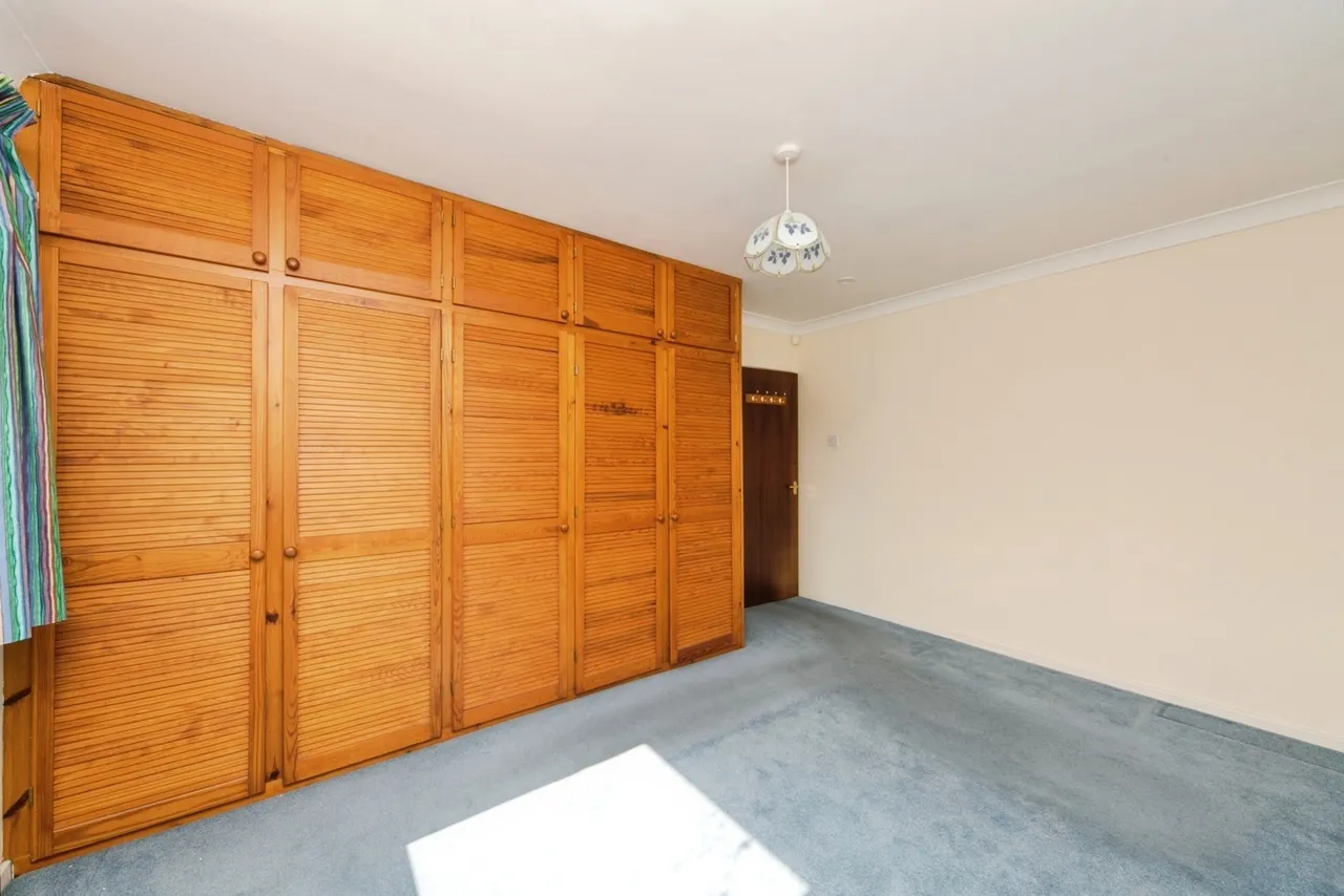 Mostyn Road, Colwyn Bay, LL29, photo 12