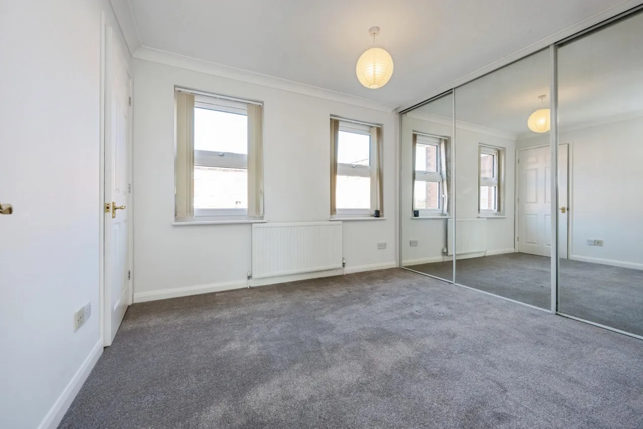 Ashburnham Road, Bedford, MK40, photo 18