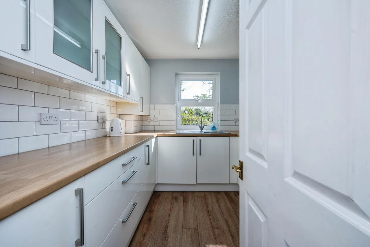 Ashburnham Road, Bedford, MK40, photo 11