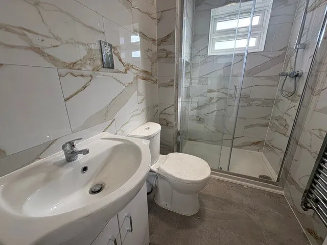 Leigh Road, Eastleigh, SO50, photo 3