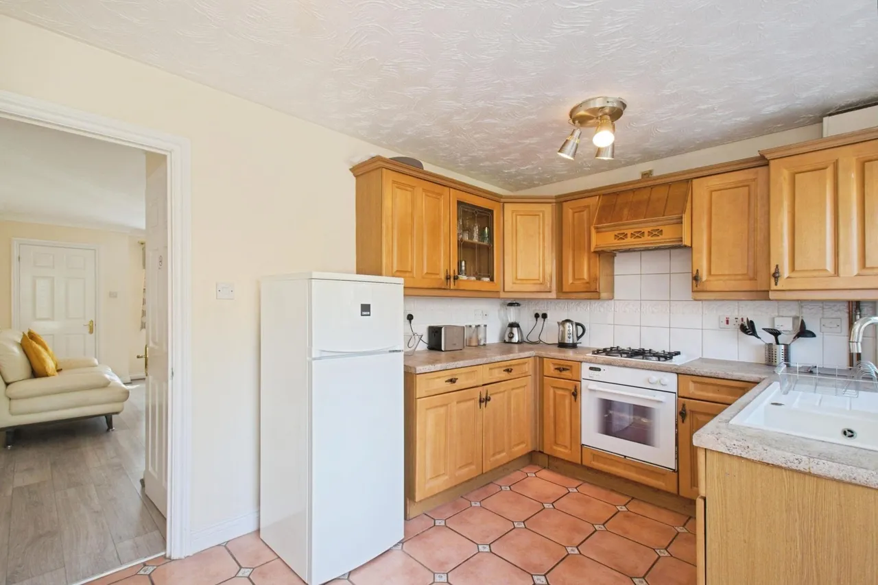 Ware Point Drive, London, SE28, photo 7