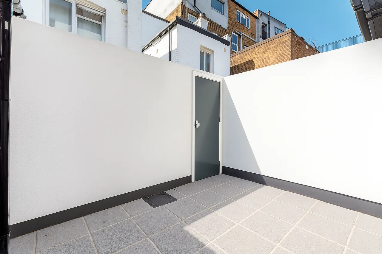 Rose Joan Mews, London, NW6, photo 17