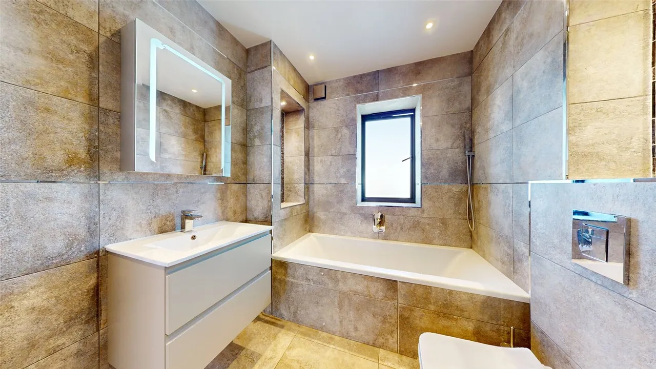 Rose Joan Mews, London, NW6, photo 16